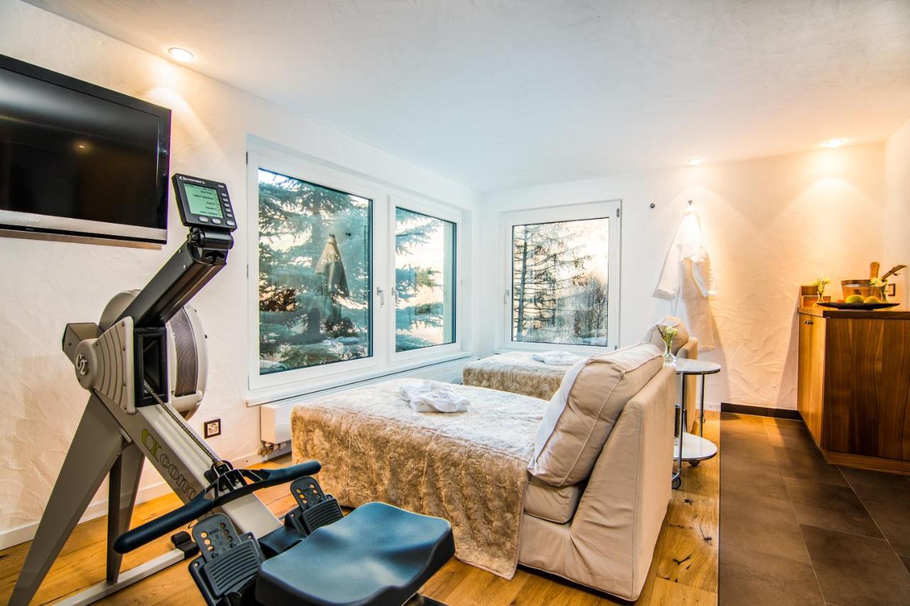 Waldhotel Fletschhorn Panoramic Retreat In Saas Fee Kültér fotó